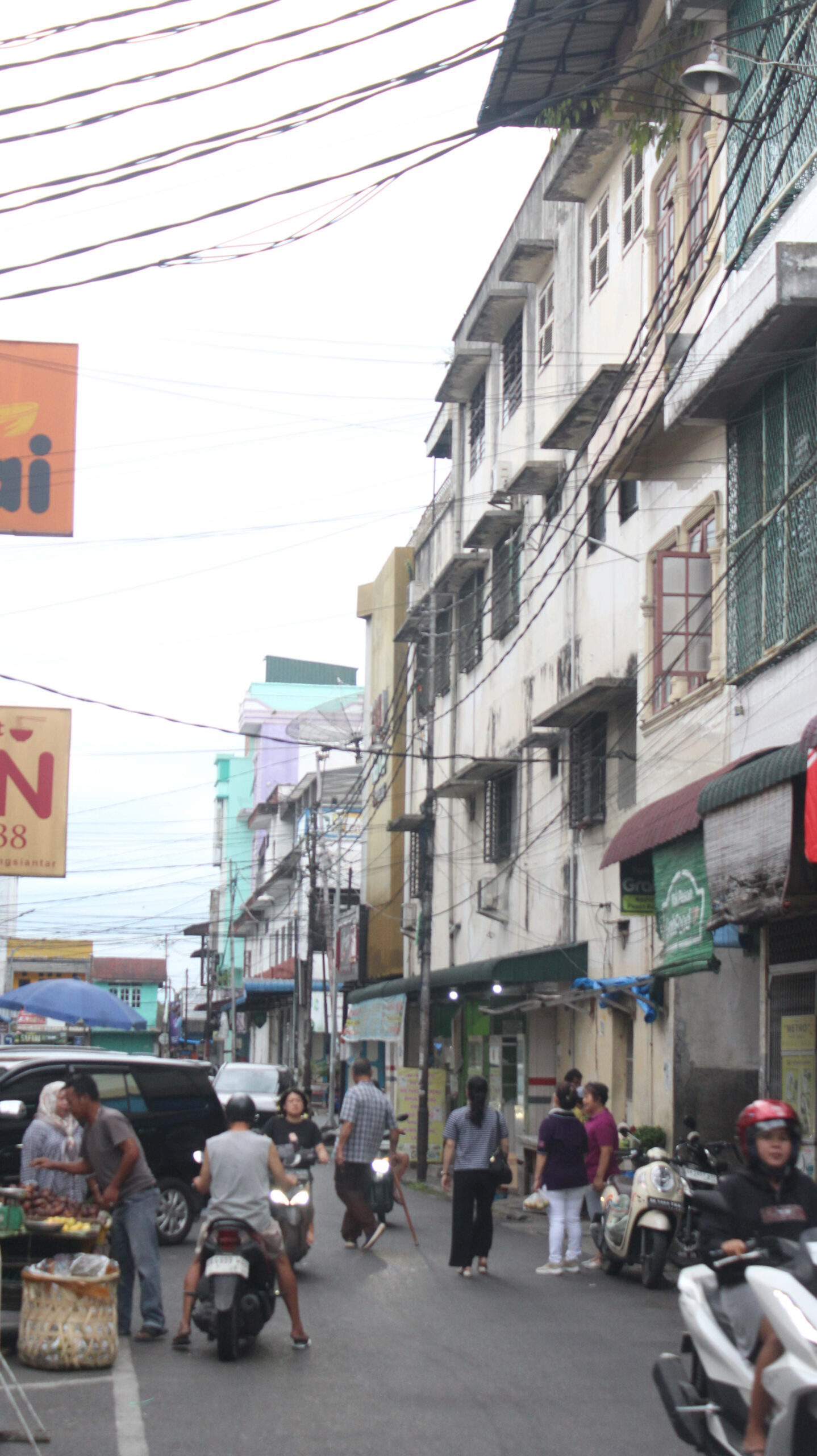 Suasana Jalan Surabaya Pematangsiantar tempat outlet pertama Nasi Galung berdiri sejak 1989